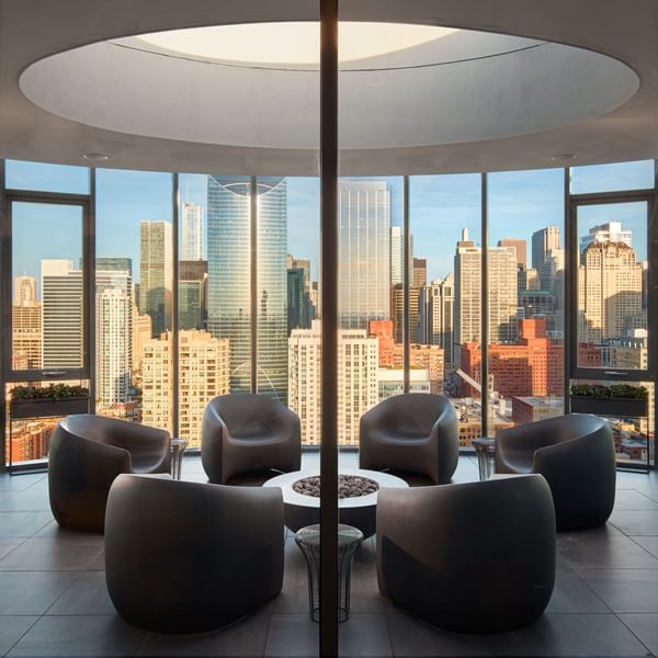 Penthouse lounge fire pit